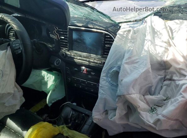 KMHD04LB0JU522767 2018 HYUNDAI ELANTRA Gray Вид панелі приладів