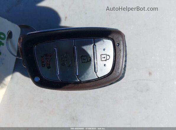 KMHD04LB2HU364460 2017 HYUNDAI ELANTRA Red Dashboard view