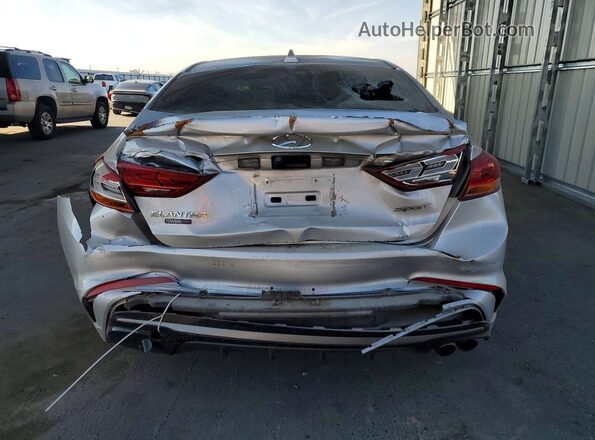 KMHD04LB2JU702249 2018 HYUNDAI ELANTRA Silver Вид ззаду