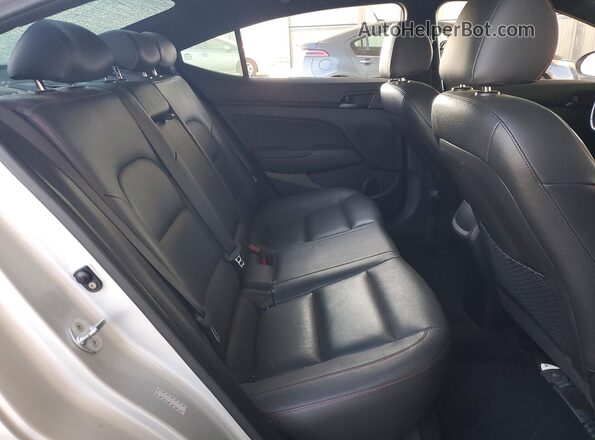 KMHD04LB2JU702249 2018 HYUNDAI ELANTRA Silver Вид задніх сидінь