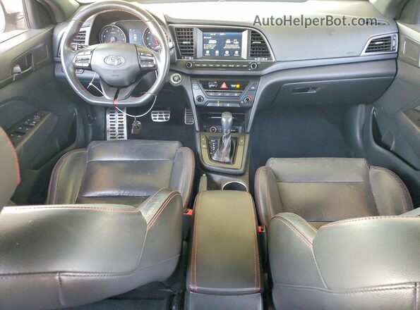 KMHD04LB2JU702249 2018 HYUNDAI ELANTRA Silver Вид панелі приладів