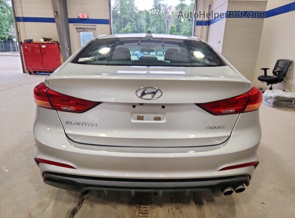 KMHD04LB5HU322817 2017 HYUNDAI ELANTRA Серебряный Вид сзади