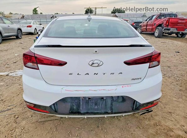 KMHD04LB5LU945573 2020 HYUNDAI ELANTRA White Rear view