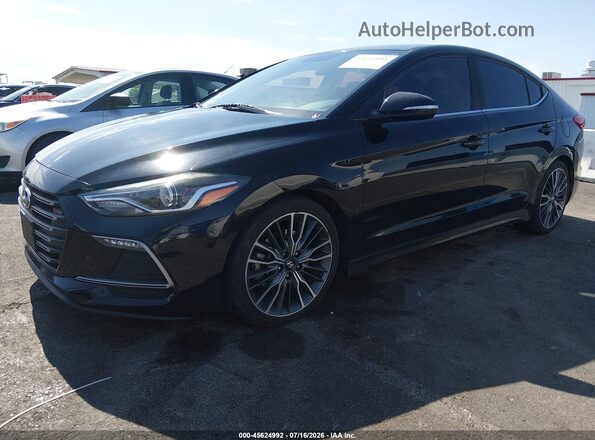 KMHD04LBXHU345333 2017 HYUNDAI ELANTRA Black Przód lewy
