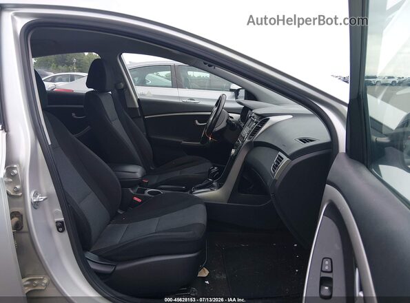 KMHD35LH0GU270769 2016 HYUNDAI ELANTRA GT Silver წინა სალონის ხედი