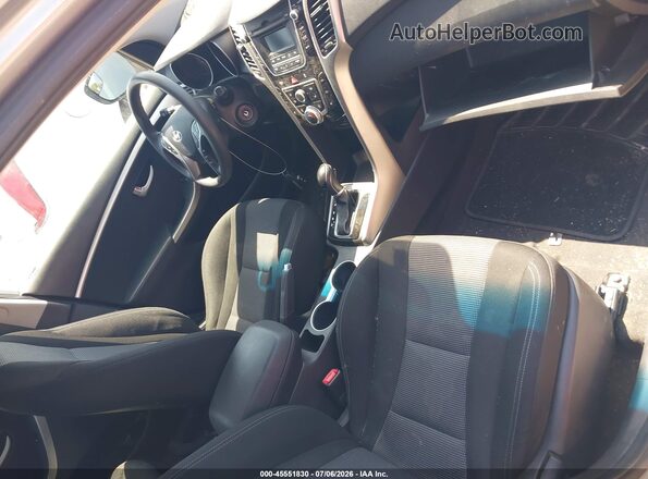 KMHD35LH1GU252149 2016 HYUNDAI ELANTRA GT Gray Widok wnętrza z przodu
