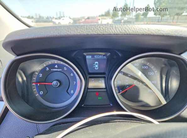 KMHD35LH1GU252233 2016 HYUNDAI ELANTRA Серебряный Вид щитка приборов