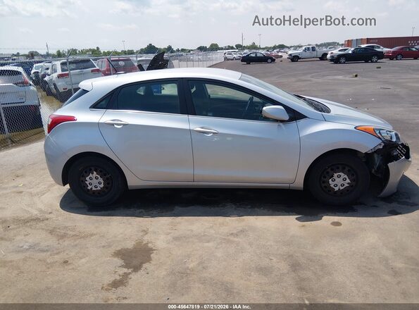 KMHD35LH1GU314441 2016 HYUNDAI ELANTRA GT Серебряный Вид задней части салона