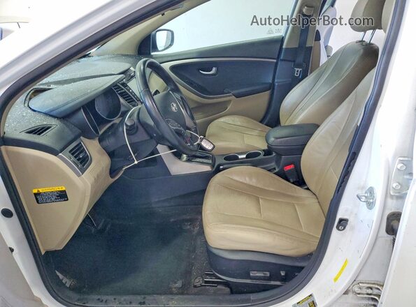 KMHD35LH1GU316156 2016 HYUNDAI ELANTRA White Вид салону спереду
