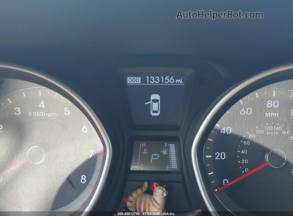 KMHD35LH2GU261278 2016 HYUNDAI ELANTRA GT Red Widok tylnych siedzeń
