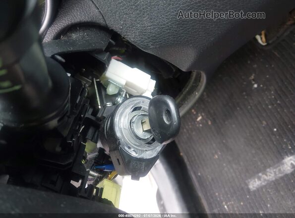 KMHD35LH3HU369376 2017 HYUNDAI ELANTRA GT Silver Widok deski rozdzielczej