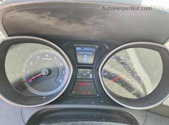 KMHD35LH4GU252971 2016 HYUNDAI ELANTRA White Սարքավորումների վահանակի տեսք