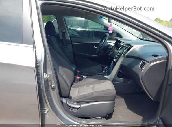 KMHD35LH5HU358430 2017 HYUNDAI ELANTRA GT Gray Front interior view