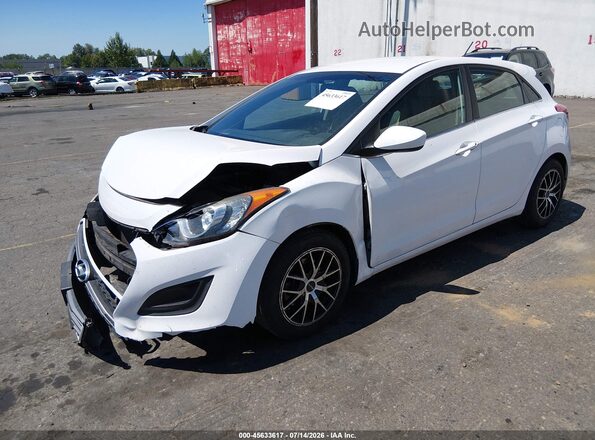 KMHD35LH6GU284207 2016 HYUNDAI ELANTRA GT White წინა მარცხენა ხედი სამი მეოთხედიდან