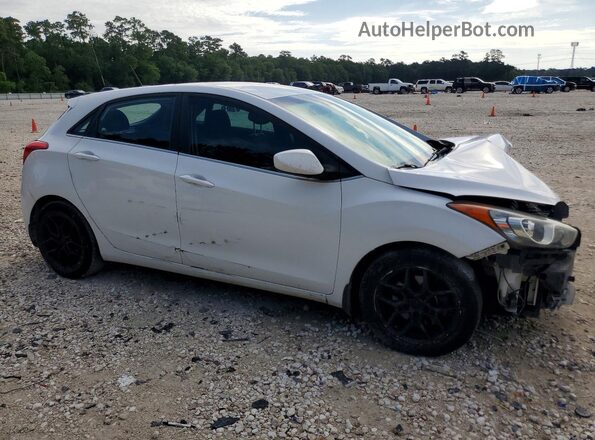 KMHD35LH7GU300656 2016 HYUNDAI ELANTRA White Delantero derecho