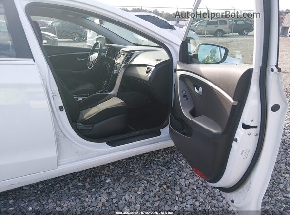 KMHD35LH7HU376136 2017 HYUNDAI ELANTRA GT White Vista interior delantera