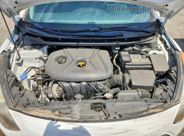 KMHD35LH9GU252092 2016 HYUNDAI ELANTRA Белый Вид задней части салона