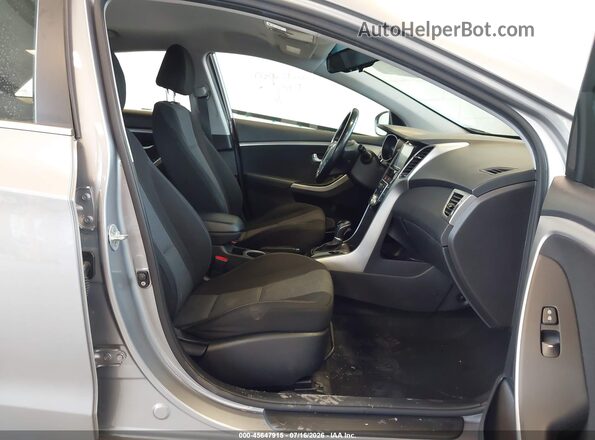 KMHD35LH9GU269622 2016 HYUNDAI ELANTRA GT Gray Front interior view