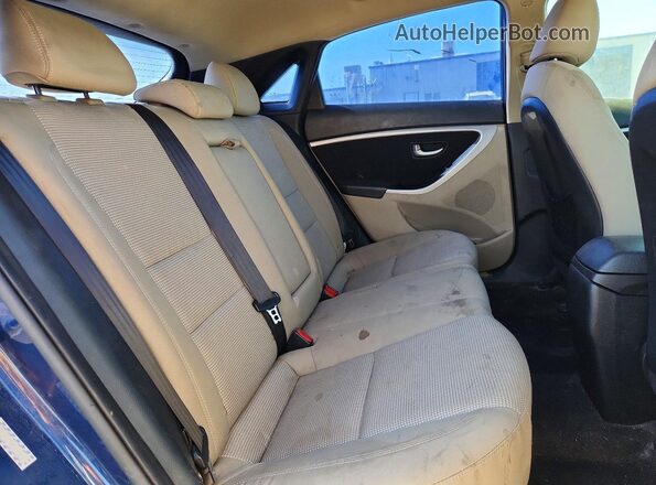 KMHD35LHXGU266647 2016 HYUNDAI ELANTRA Синий Вид задних сидений