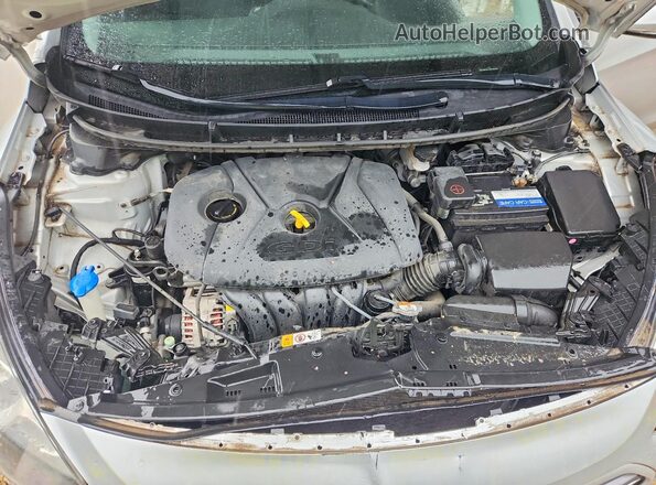 KMHD35LHXGU280158 2016 HYUNDAI ELANTRA Silver Vista interior trasera