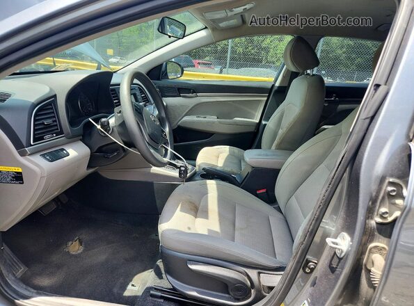 KMHD74LF0HU109529 2017 HYUNDAI ELANTRA Silver Vista interior delantera