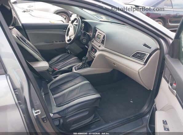 KMHD74LF2HU078803 2017 HYUNDAI ELANTRA Silver Vista interior delantera