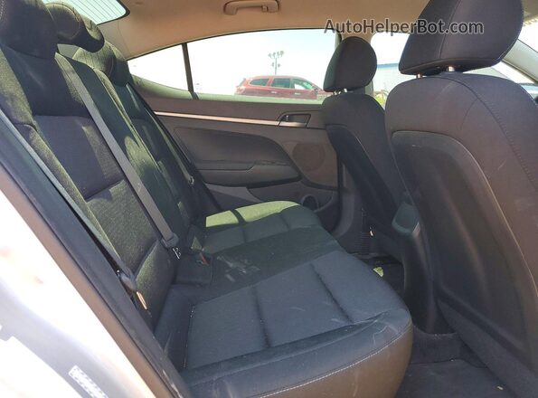 KMHD74LF2JU611626 2018 HYUNDAI ELANTRA Silver Vista de los asientos traseros