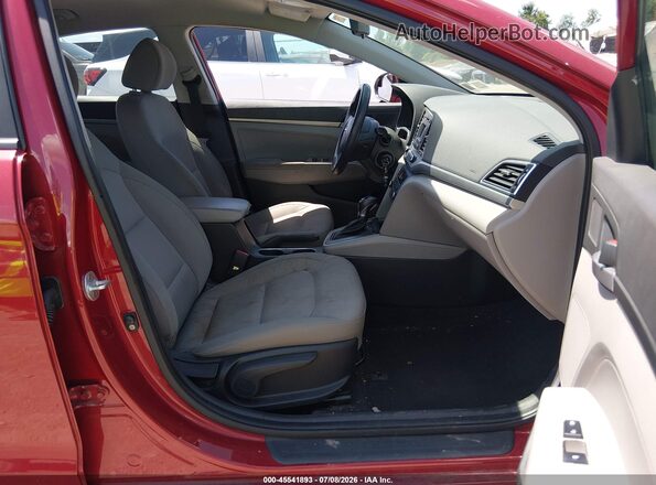 KMHD74LF3HU172494 2017 HYUNDAI ELANTRA Красный Вид салона спереди
