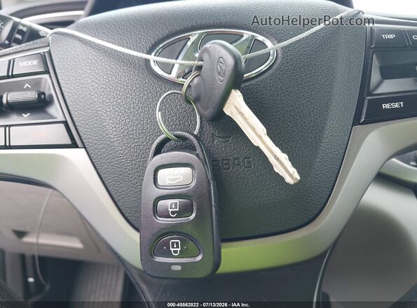 KMHD74LF3HU350601 2017 HYUNDAI ELANTRA Blue Widok deski rozdzielczej