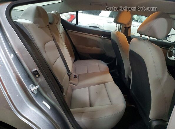 KMHD74LF3JU578796 2018 HYUNDAI ELANTRA Gray Vista de los asientos traseros