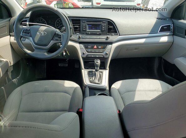 KMHD74LF4HU396731 2017 HYUNDAI ELANTRA Серебряный Вид панели приборов
