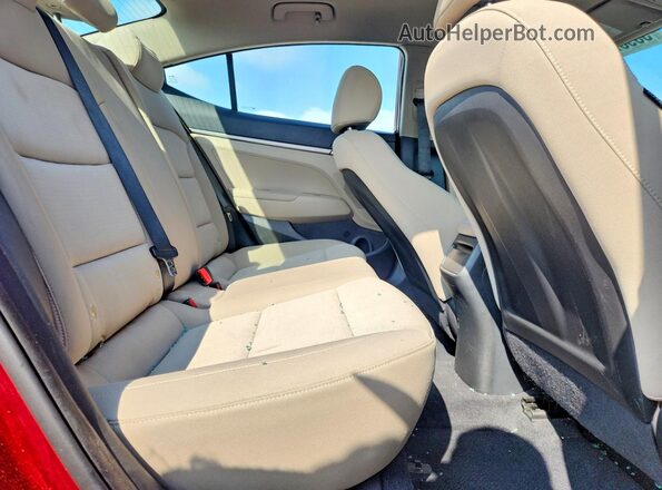KMHD74LF5HU391554 2017 HYUNDAI ELANTRA Red Widok tylnych siedzeń
