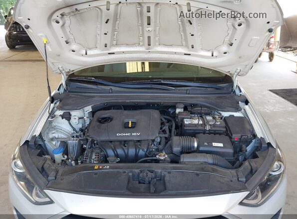KMHD74LF6HU119210 2017 HYUNDAI ELANTRA Бежевый Вид спереди