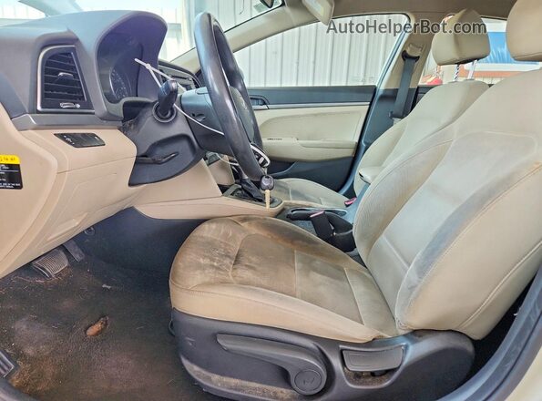 KMHD74LF6HU370938 2017 HYUNDAI ELANTRA Tan წინა სალონის ხედი