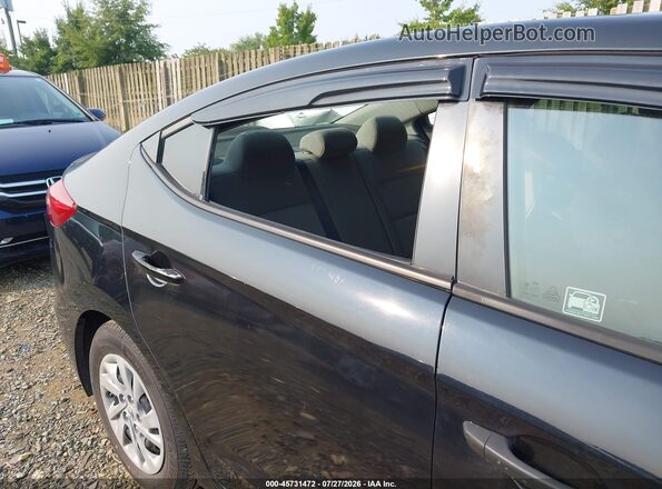 KMHD74LF6JU612245 2018 HYUNDAI ELANTRA Black Вид спереду
