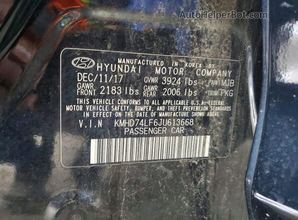 KMHD74LF6JU613668 2018 HYUNDAI ELANTRA Black ძრავის განყოფილების ხედი