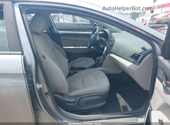 KMHD74LF7HU071930 2017 HYUNDAI ELANTRA Серый Вид салона спереди