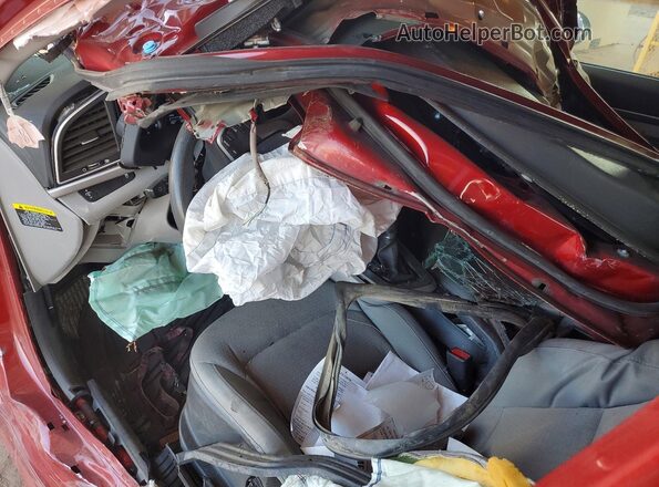 KMHD74LF7HU084547 2017 HYUNDAI ELANTRA Красный Вид панели приборов