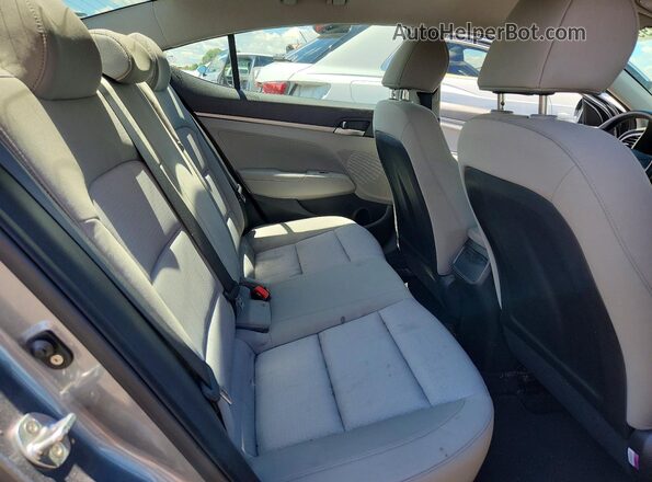 KMHD74LF7HU371144 2017 HYUNDAI ELANTRA Silver Вид задніх сидінь