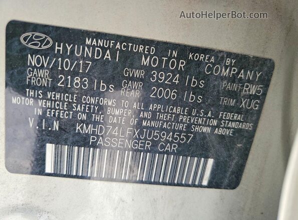 KMHD74LFXJU594557 2018 HYUNDAI ELANTRA Бежевый Вид подкапотного пространства