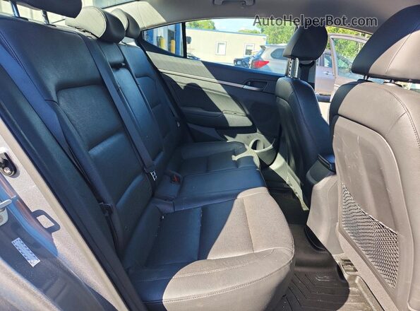 KMHD84LF0HU154242 2017 HYUNDAI ELANTRA Gray უკანა სავარძლების ხედი
