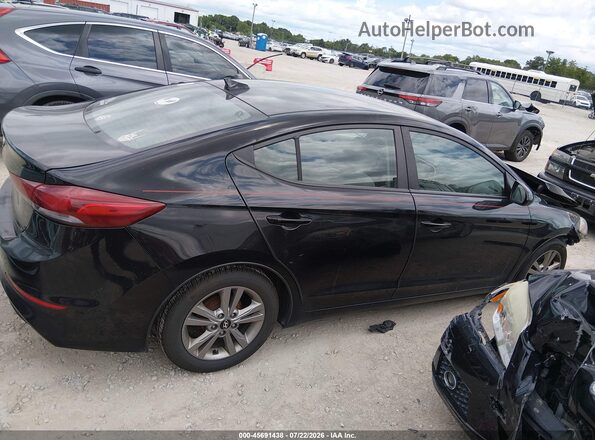 KMHD84LF0HU155892 2017 HYUNDAI ELANTRA Black Вид задньої частини салону
