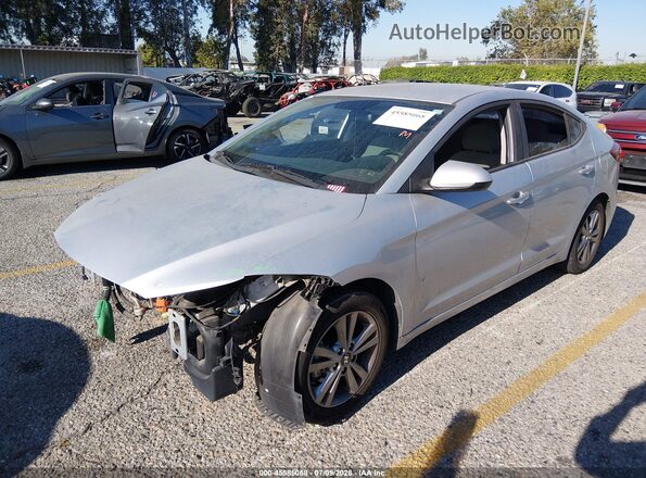 KMHD84LF0JU499843 2018 HYUNDAI ELANTRA Серебряный Передняя левая четверть