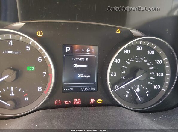 KMHD84LF0JU499843 2018 HYUNDAI ELANTRA Серебряный Вид задних сидений