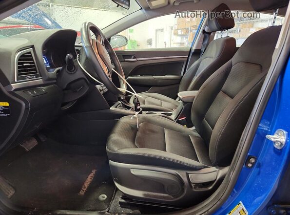 KMHD84LF0JU637106 2018 HYUNDAI ELANTRA Blue Vista interior delantera
