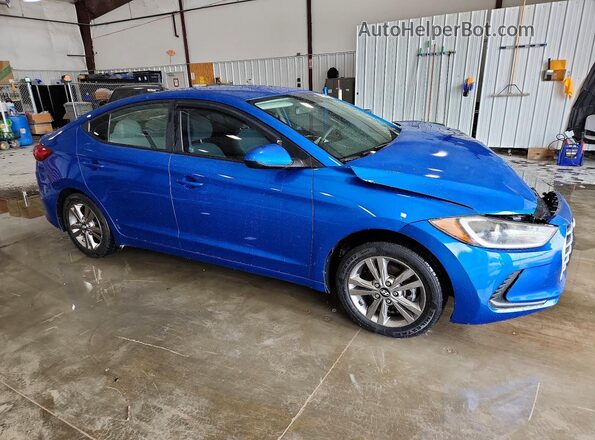 KMHD84LF1HU060628 2017 HYUNDAI ELANTRA Blue Przód prawy