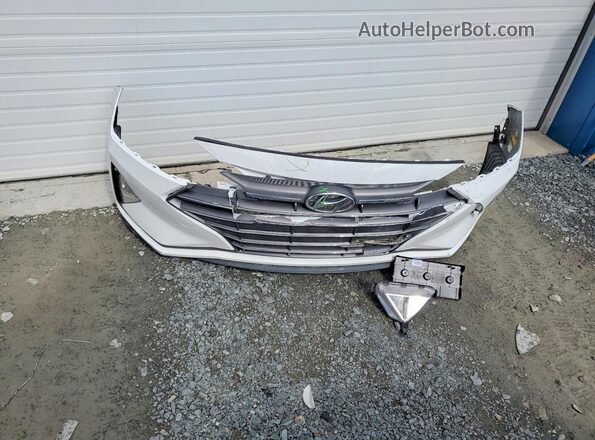 KMHD84LF1LU924005 2020 HYUNDAI ELANTRA White Вид підкапотного простору