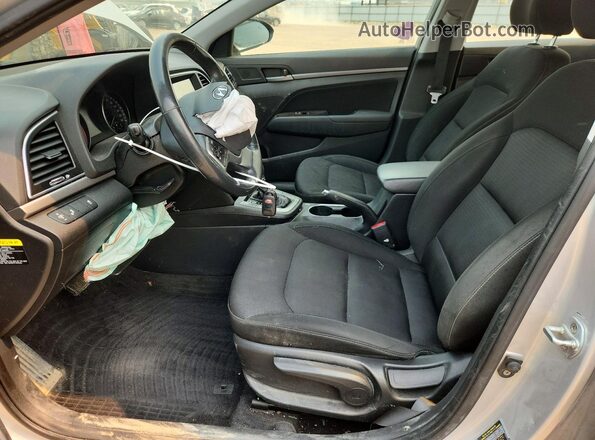 KMHD84LF2HU187579 2017 HYUNDAI ELANTRA Silver Front interior view