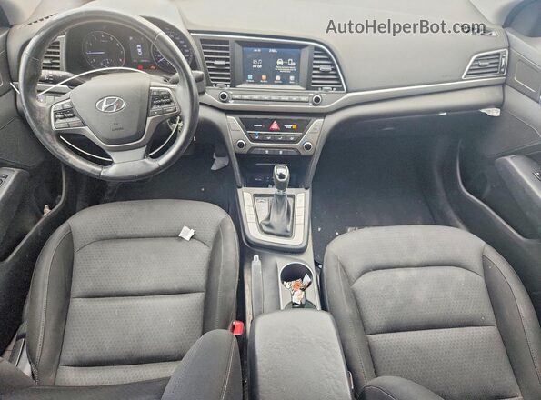 KMHD84LF2HU190224 2017 HYUNDAI ELANTRA Gray წინა პანელის ხედი