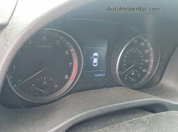 KMHD84LF2HU386017 2017 HYUNDAI ELANTRA Gray ხელსაწყოთა პანელის ხედი